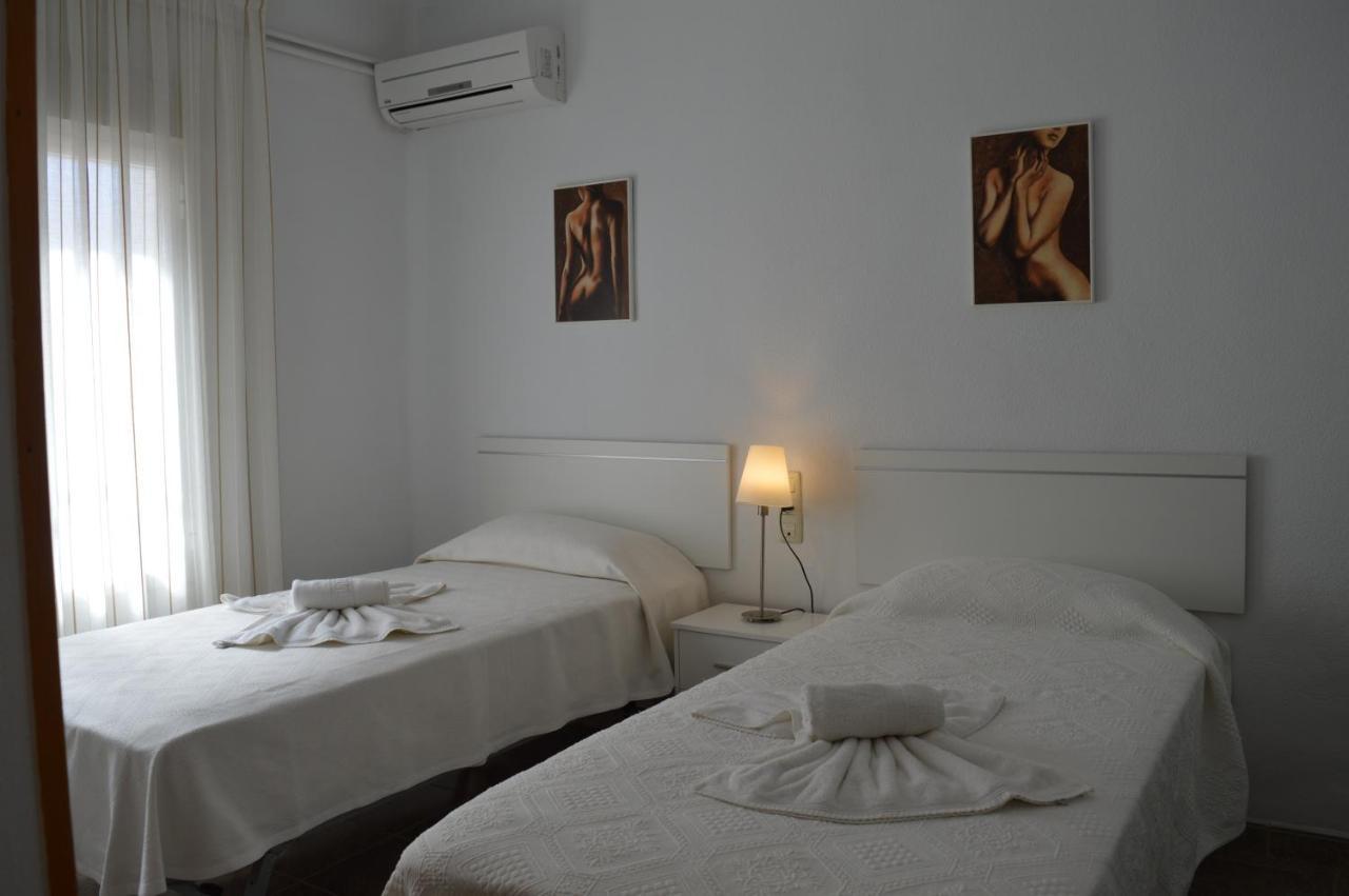 Nuevo Hotel Capitolio バルデペニャス エクステリア 写真